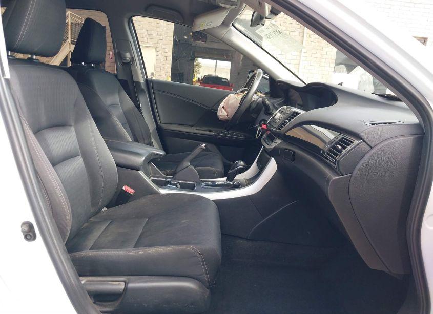 Photo 5 of 2015 Honda Accord SPORT (VIN 1HGCR2F57FA114566)