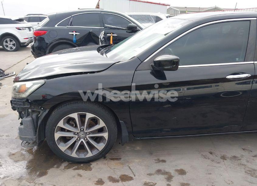 Photo 18 of 2015 Honda Accord SPORT (VIN 1HGCR2F57FA170572)