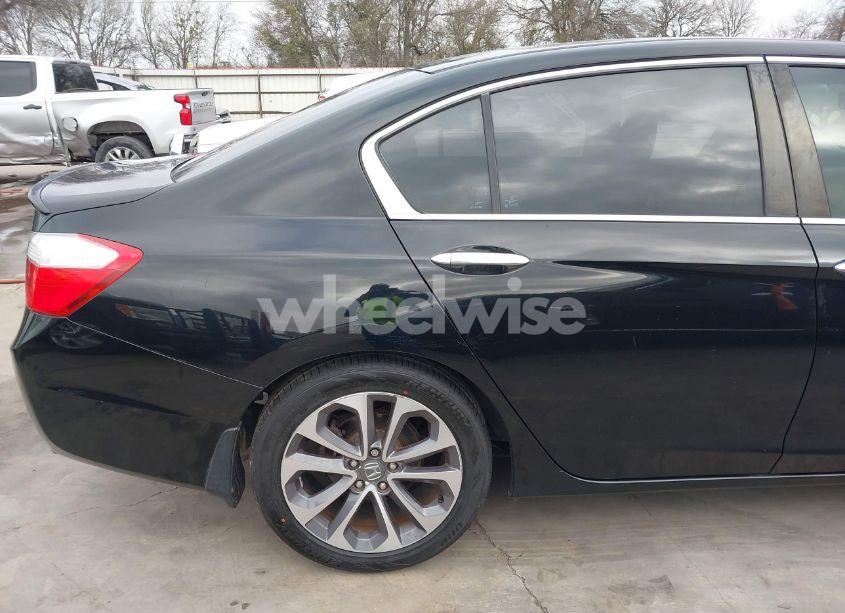 Photo 20 of 2015 Honda Accord SPORT (VIN 1HGCR2F57FA170572)