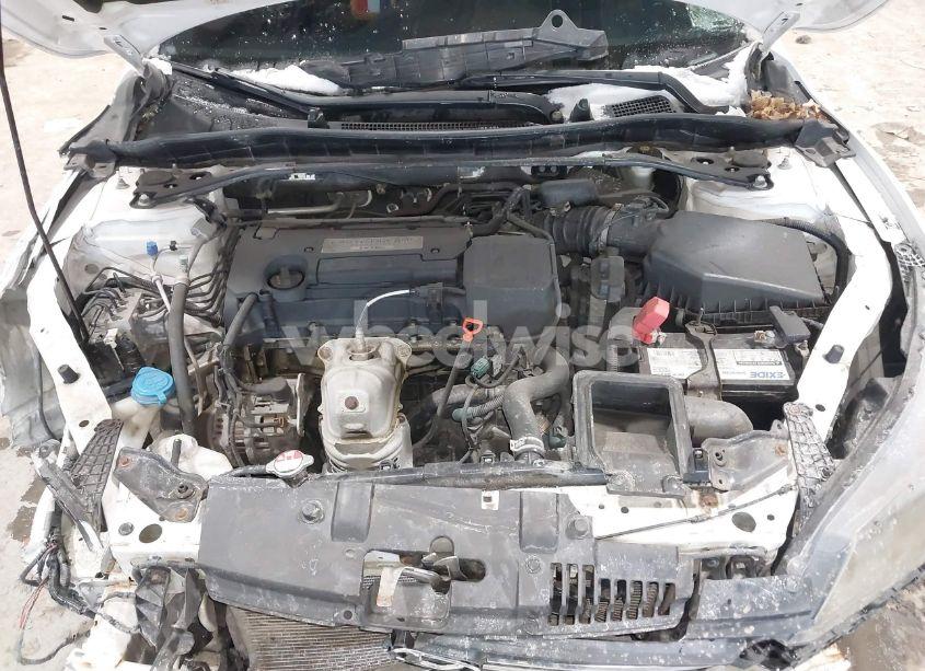 Photo 10 of 2015 Honda Accord SPORT (VIN 1HGCR2F57FA185606)