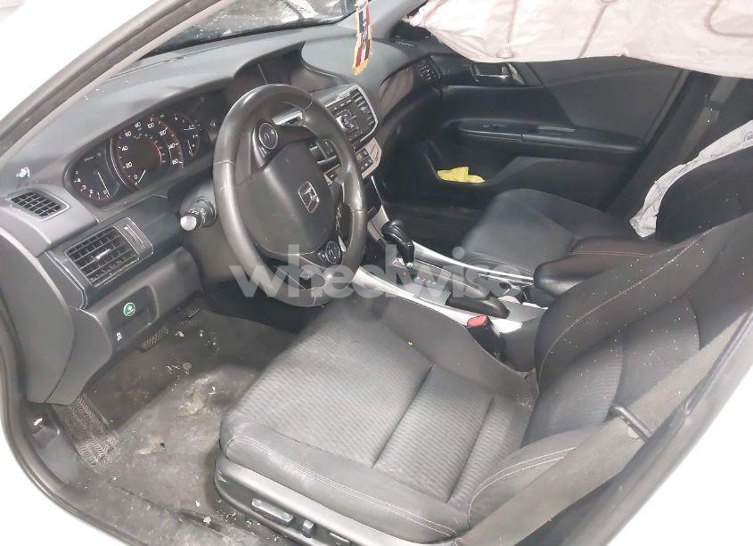 Photo 5 of 2015 Honda Accord SPORT (VIN 1HGCR2F57FA185606)