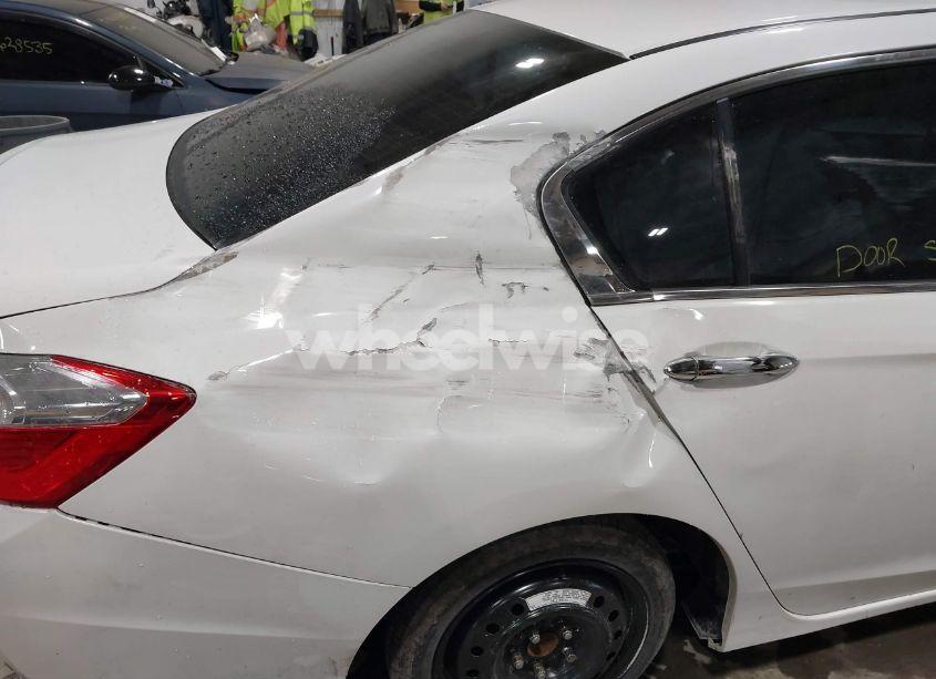 Photo 6 of 2015 Honda Accord SPORT (VIN 1HGCR2F57FA185606)