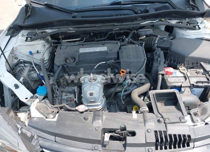 Photo 10 of 2015 Honda Accord SPORT (VIN 1HGCR2F57FA213033)