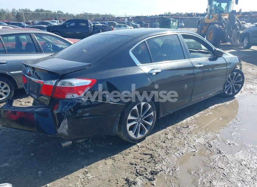 Photo 4 of 2015 Honda Accord SPORT (VIN 1HGCR2F57FA221276)