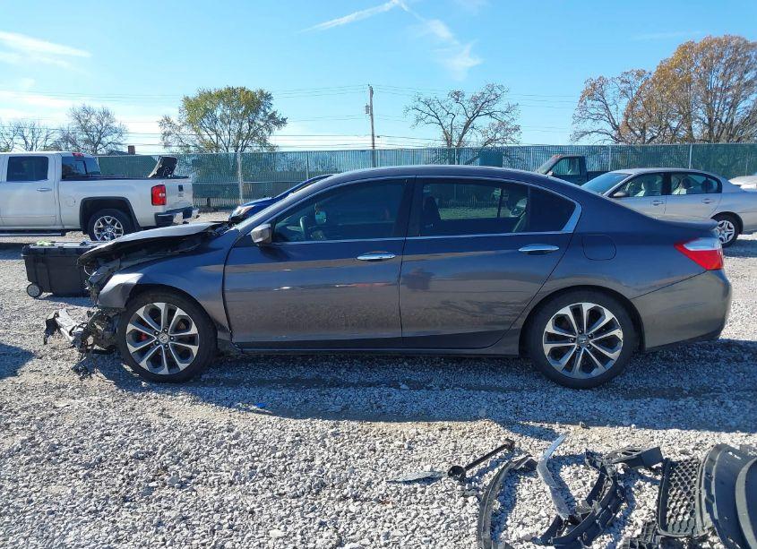 Photo 15 of 2015 Honda Accord SPORT (VIN 1HGCR2F57FA267397)