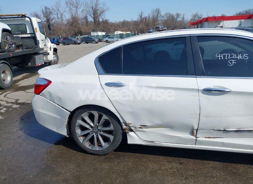 Photo 17 of 2015 Honda Accord SPORT (VIN 1HGCR2F57FA268064)