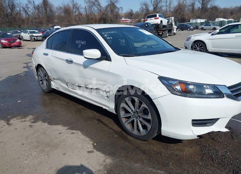 Photo 6 of 2015 Honda Accord SPORT (VIN 1HGCR2F57FA268064)