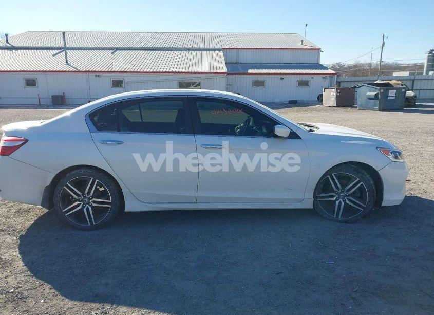 Photo 14 of 2016 Honda Accord SPORT (VIN 1HGCR2F57GA024089)