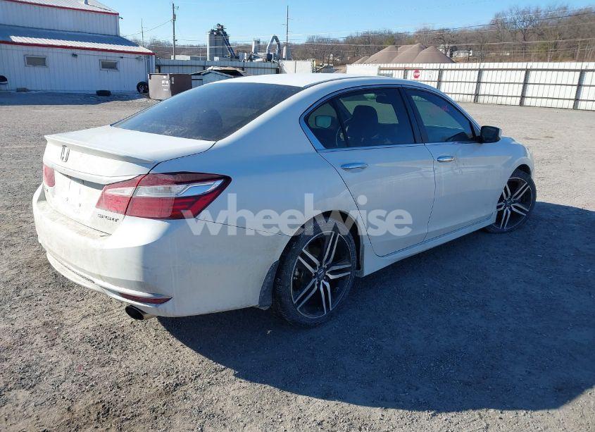 Photo 4 of 2016 Honda Accord SPORT (VIN 1HGCR2F57GA024089)