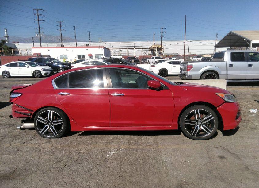 Photo 13 of 2016 Honda Accord SPORT (VIN 1HGCR2F57GA061207)