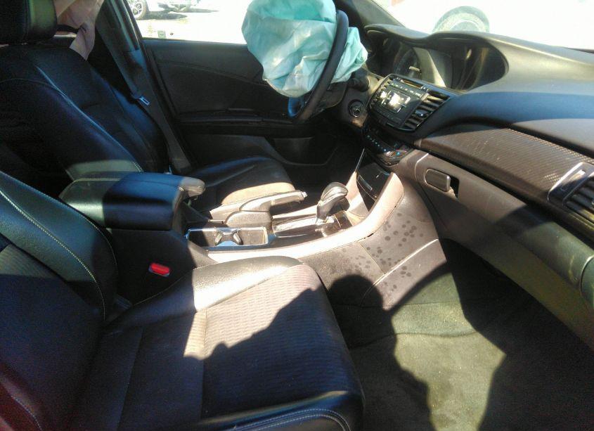 Photo 5 of 2016 Honda Accord SPORT (VIN 1HGCR2F57GA061207)