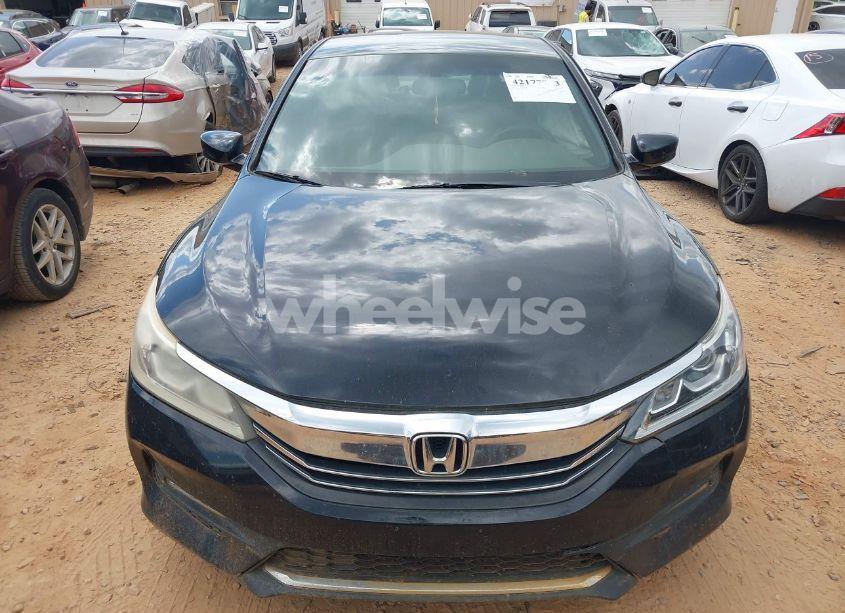 Photo 12 of 2016 Honda Accord SPORT (VIN 1HGCR2F57GA086379)