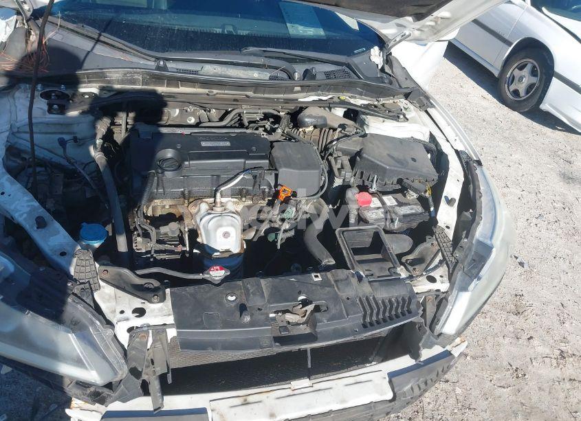 Photo 10 of 2016 Honda Accord SPORT (VIN 1HGCR2F57GA091727)