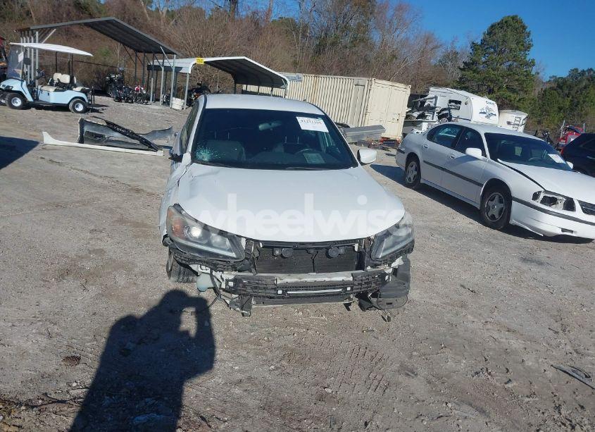 Photo 12 of 2016 Honda Accord SPORT (VIN 1HGCR2F57GA091727)