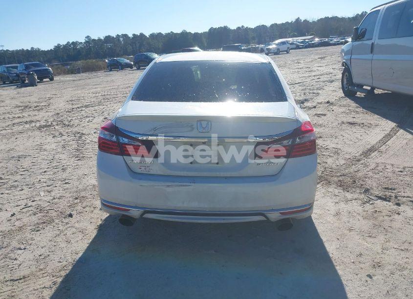 Photo 16 of 2016 Honda Accord SPORT (VIN 1HGCR2F57GA091727)