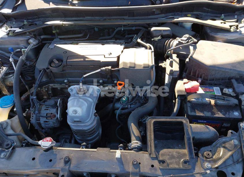 Photo 10 of 2016 Honda Accord SPORT (VIN 1HGCR2F57GA095602)