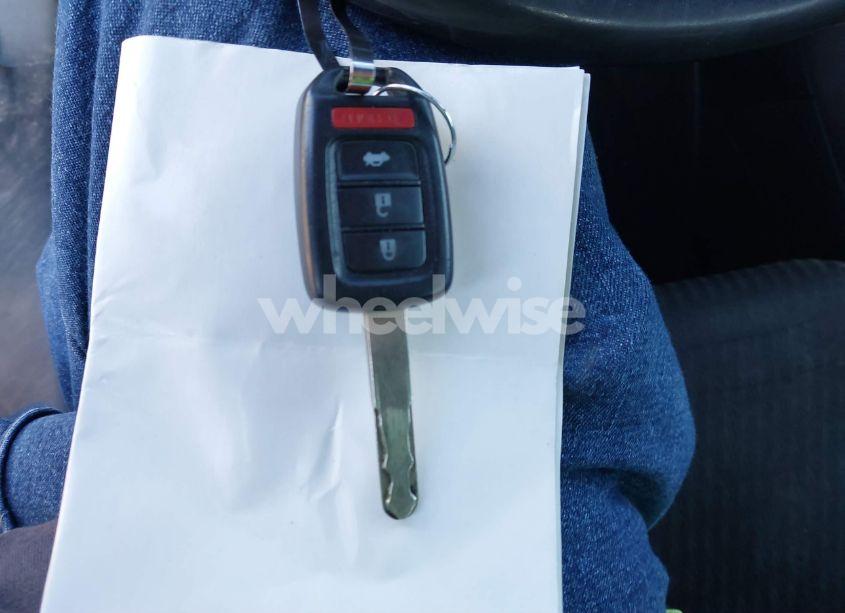 Photo 11 of 2016 Honda Accord SPORT (VIN 1HGCR2F57GA095602)