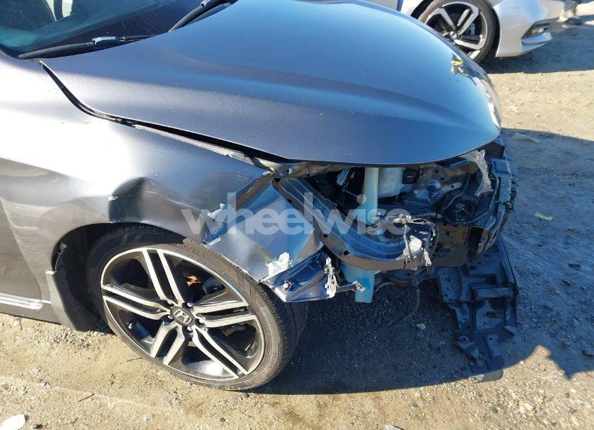 Photo 19 of 2016 Honda Accord SPORT (VIN 1HGCR2F57GA095602)