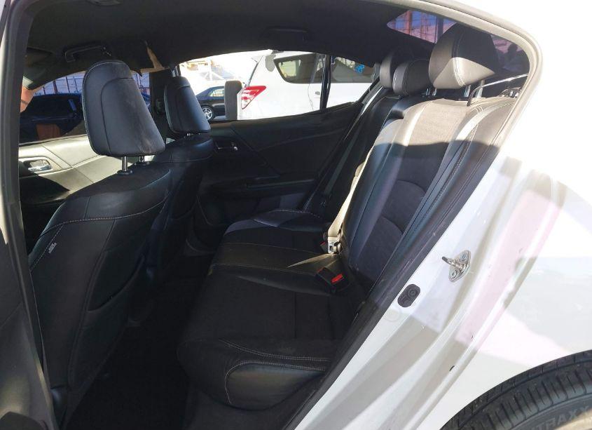 Photo 8 of 2016 Honda Accord SPORT (VIN 1HGCR2F57GA104380)