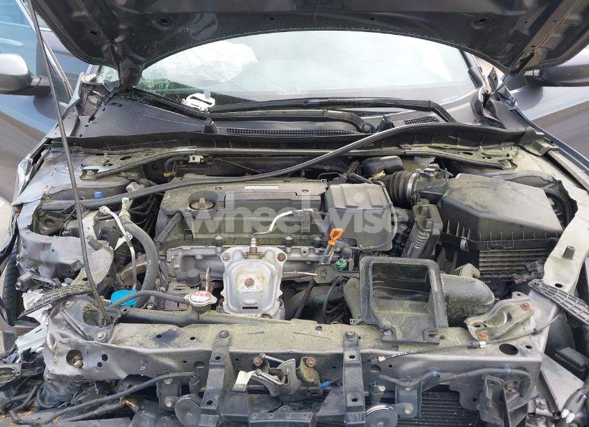 Photo 10 of 2016 Honda Accord SPORT (VIN 1HGCR2F57GA127299)