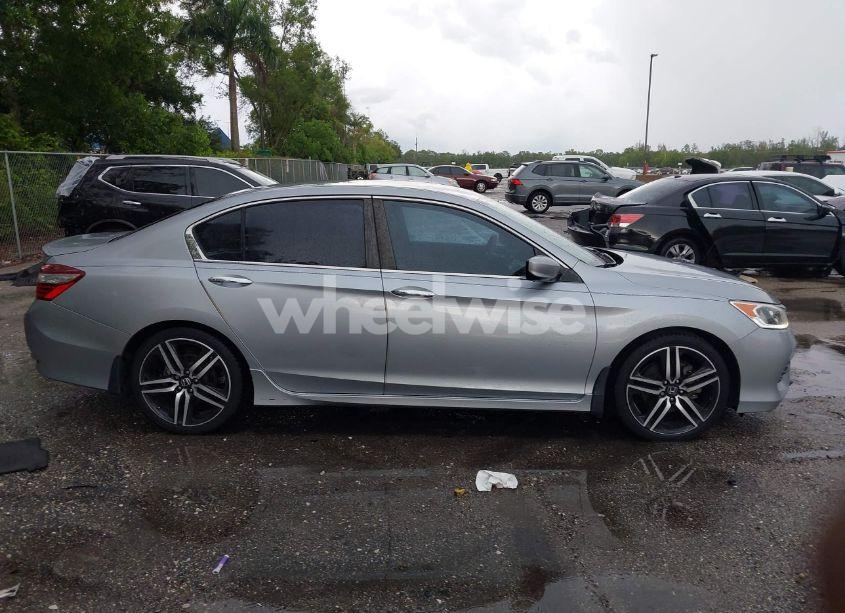 Photo 13 of 2016 Honda Accord SPORT (VIN 1HGCR2F57GA217522)