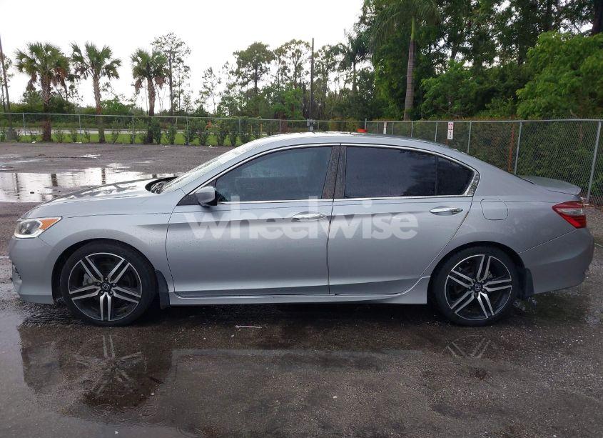 Photo 14 of 2016 Honda Accord SPORT (VIN 1HGCR2F57GA217522)