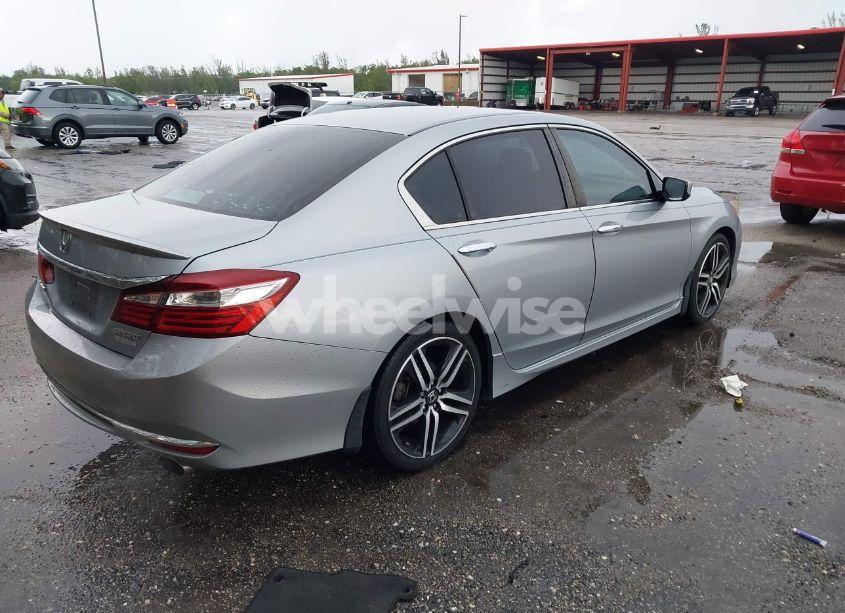 Photo 4 of 2016 Honda Accord SPORT (VIN 1HGCR2F57GA217522)