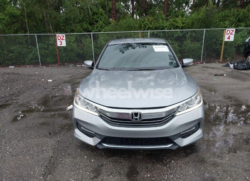 Photo 6 of 2016 Honda Accord SPORT (VIN 1HGCR2F57GA217522)