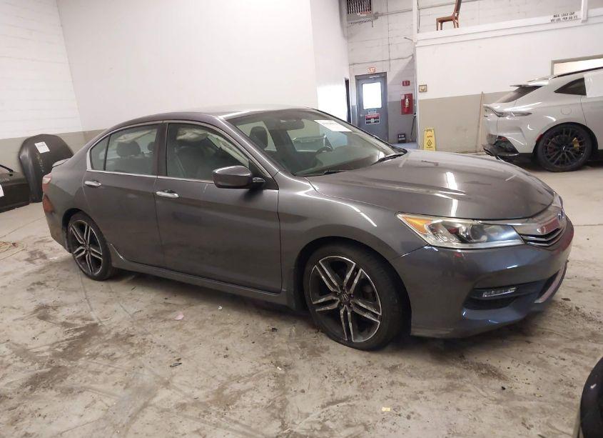 2017 Honda Accord SPORT (VIN 1HGCR2F57HA016088) main photo