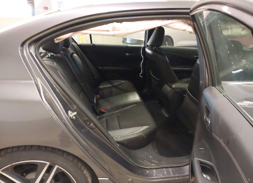 Photo 8 of 2017 Honda Accord SPORT (VIN 1HGCR2F57HA016088)