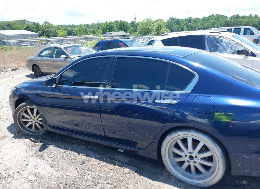 Photo 15 of 2017 Honda Accord SPORT (VIN 1HGCR2F57HA033411)