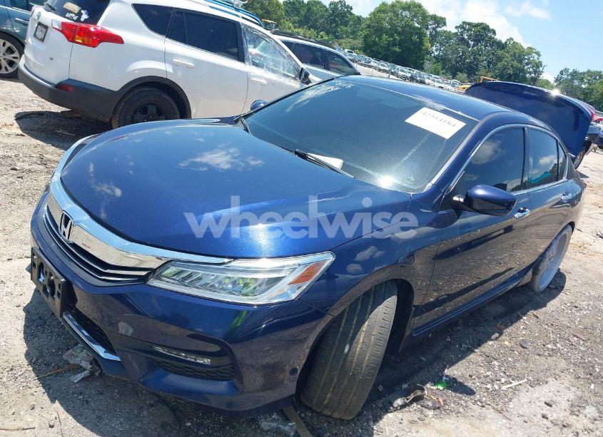 Photo 2 of 2017 Honda Accord SPORT (VIN 1HGCR2F57HA033411)