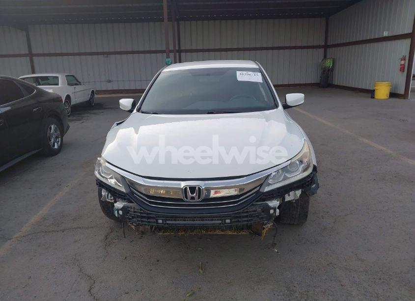 Photo 12 of 2017 Honda Accord SPORT (VIN 1HGCR2F57HA037409)