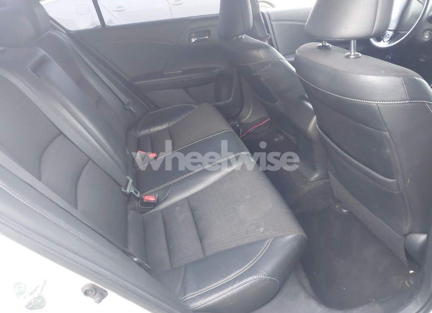 Photo 8 of 2017 Honda Accord SPORT (VIN 1HGCR2F57HA037409)