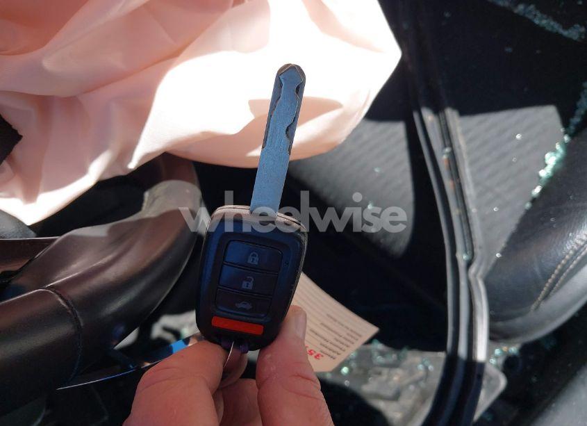 Photo 11 of 2017 Honda Accord SPORT (VIN 1HGCR2F57HA046658)