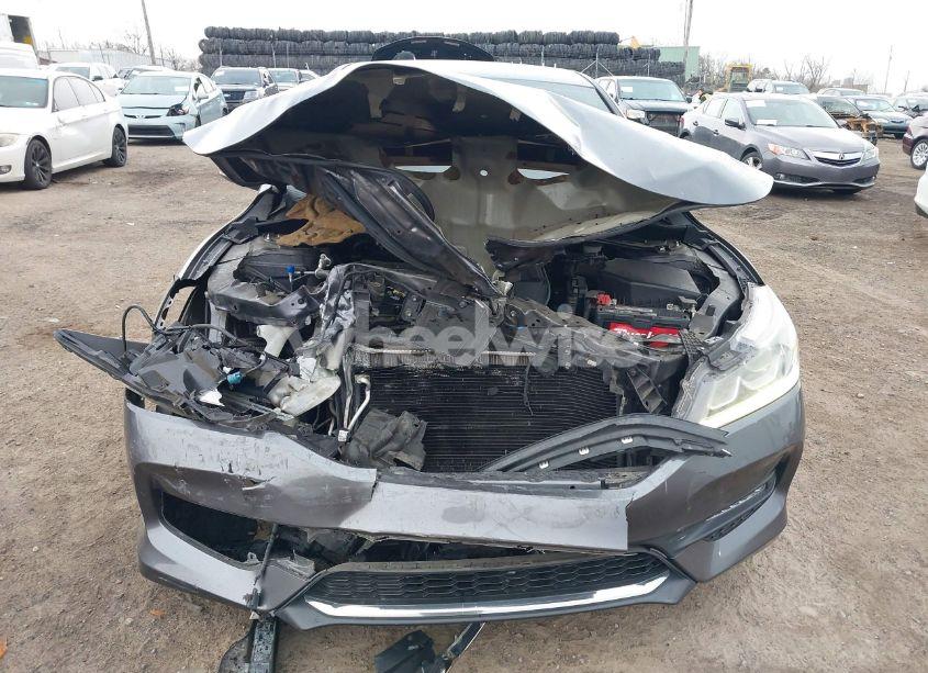 Photo 12 of 2017 Honda Accord SPORT (VIN 1HGCR2F57HA112447)