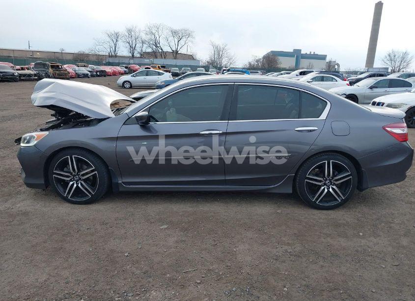 Photo 14 of 2017 Honda Accord SPORT (VIN 1HGCR2F57HA112447)