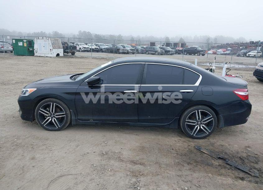 Photo 14 of 2017 Honda Accord SPORT (VIN 1HGCR2F57HA248240)