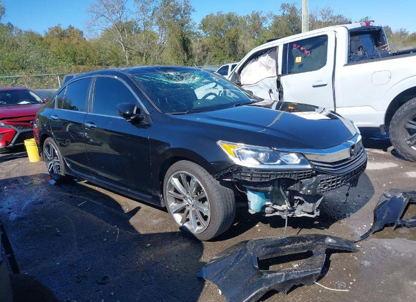 2017 Honda Accord SPORT (VIN 1HGCR2F57HA261201) main photo