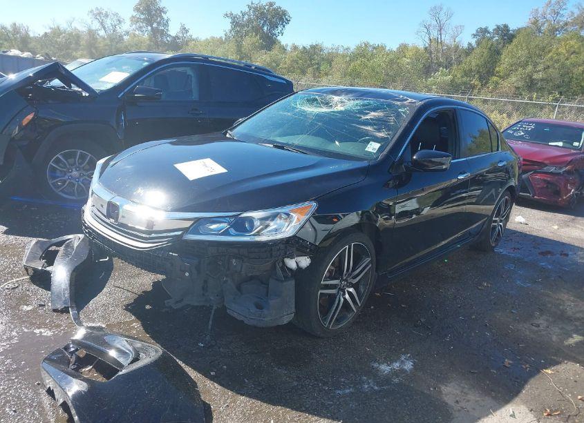 Photo 2 of 2017 Honda Accord SPORT (VIN 1HGCR2F57HA261201)