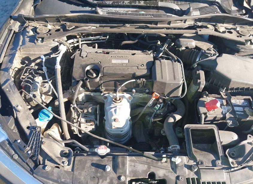 Photo 10 of 2017 Honda Accord SPORT (VIN 1HGCR2F57HA273686)