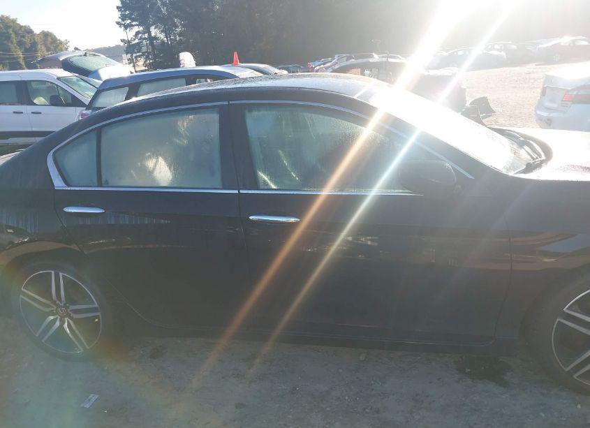 Photo 13 of 2017 Honda Accord SPORT (VIN 1HGCR2F57HA273686)