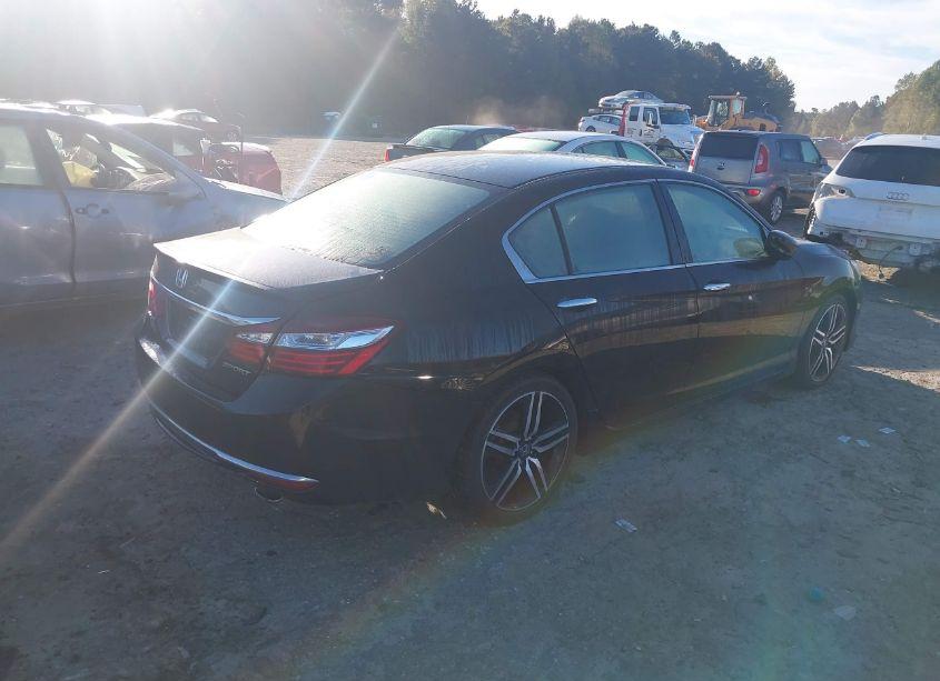 Photo 4 of 2017 Honda Accord SPORT (VIN 1HGCR2F57HA273686)