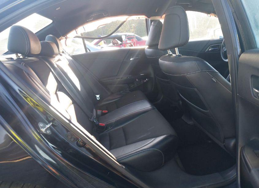 Photo 8 of 2017 Honda Accord SPORT (VIN 1HGCR2F57HA273686)