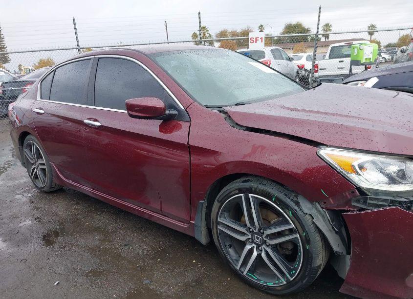 Photo 13 of 2017 Honda Accord SPORT (VIN 1HGCR2F57HA289922)