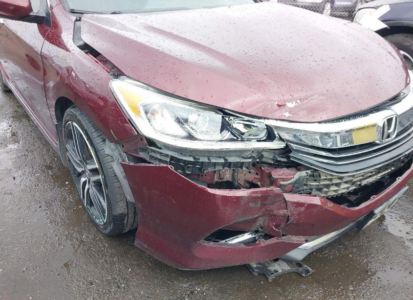 Photo 19 of 2017 Honda Accord SPORT (VIN 1HGCR2F57HA289922)