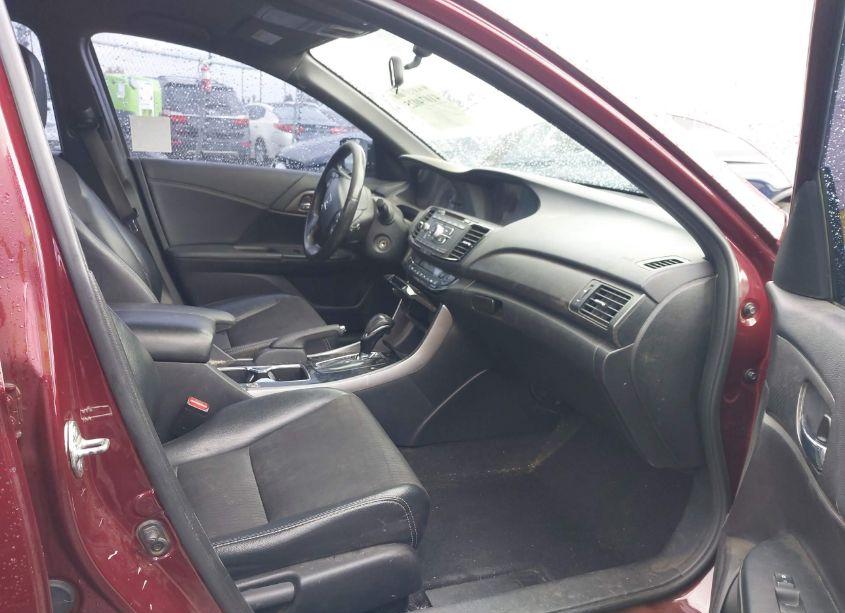 Photo 5 of 2017 Honda Accord SPORT (VIN 1HGCR2F57HA289922)