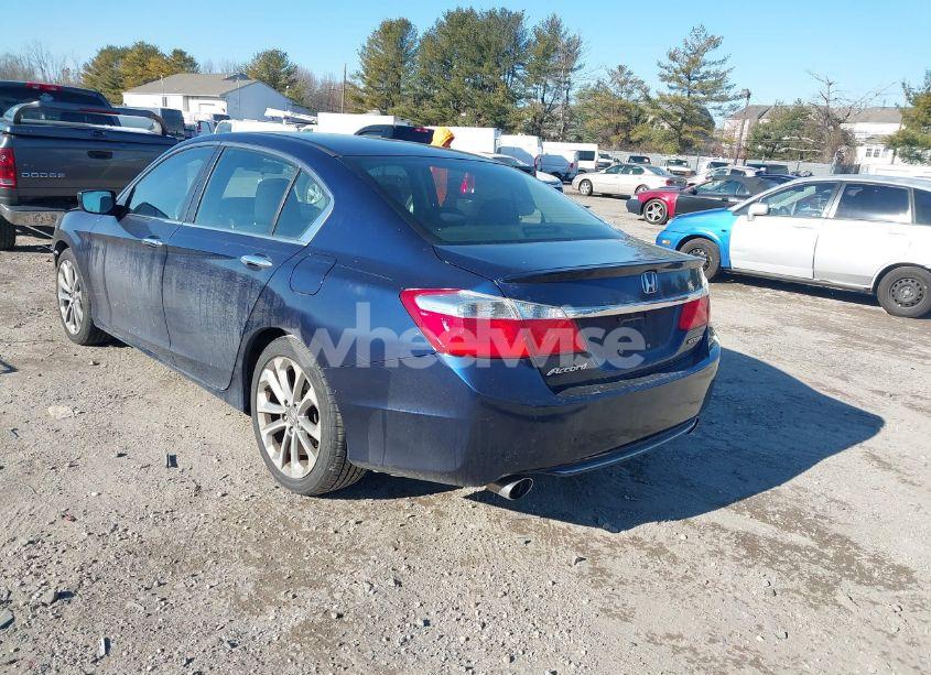 Photo 3 of 2013 Honda Accord SPORT (VIN 1HGCR2F58DA088833)