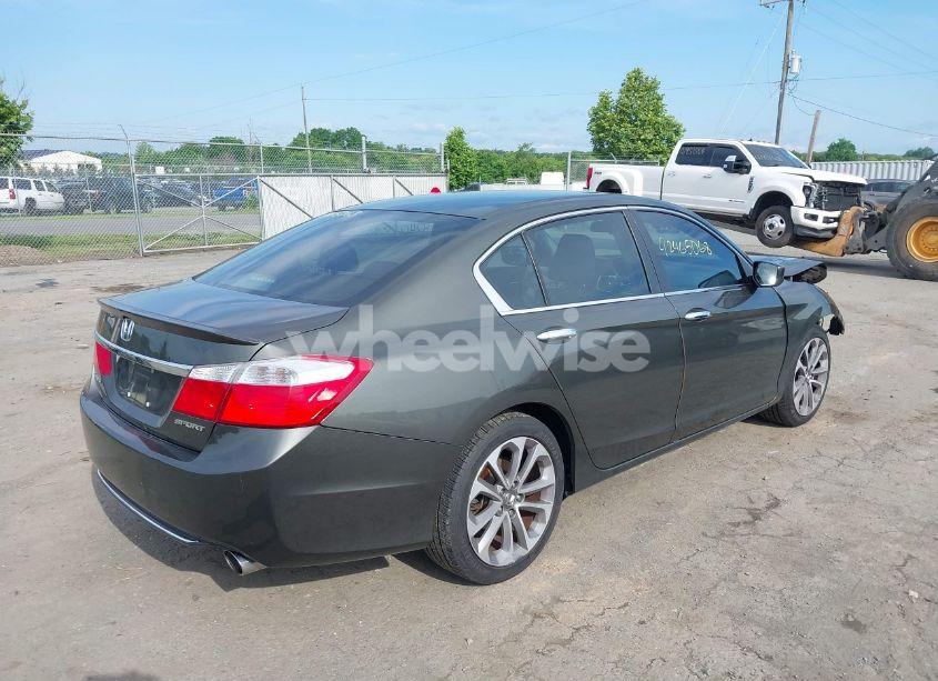 Photo 4 of 2013 Honda Accord SPORT (VIN 1HGCR2F58DA124312)