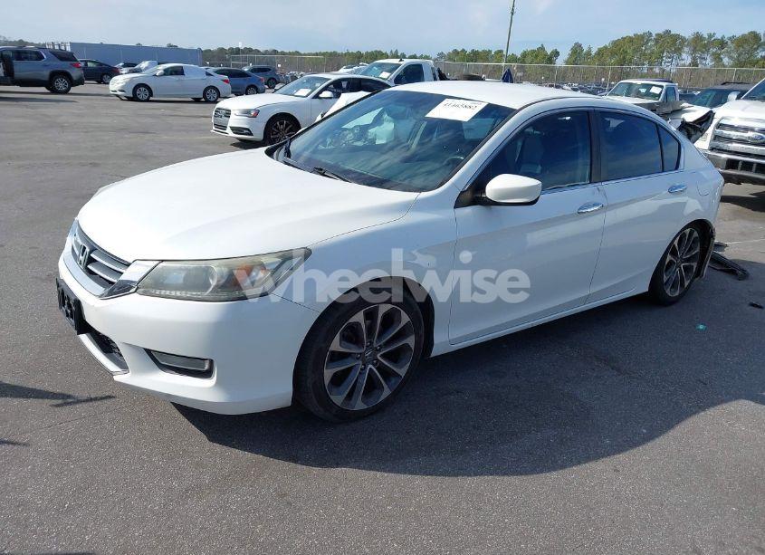 Photo 2 of 2013 Honda Accord SPORT (VIN 1HGCR2F58DA199270)